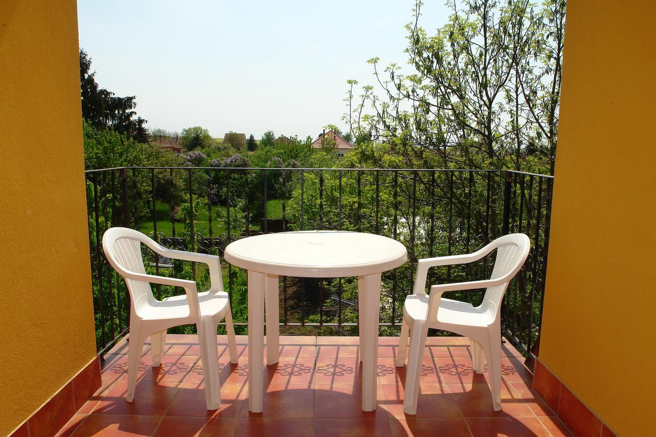 Appartement Valentina Apartmanhaz à Bogács Extérieur photo